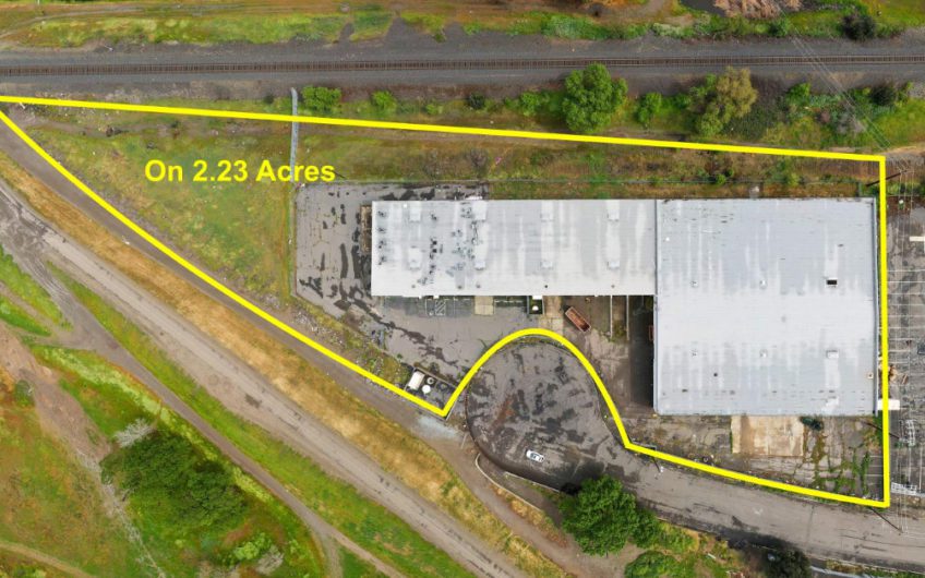 Sacramento Industrial Warehouse 52,400 Square Feet on 2.27 Acres for Sale