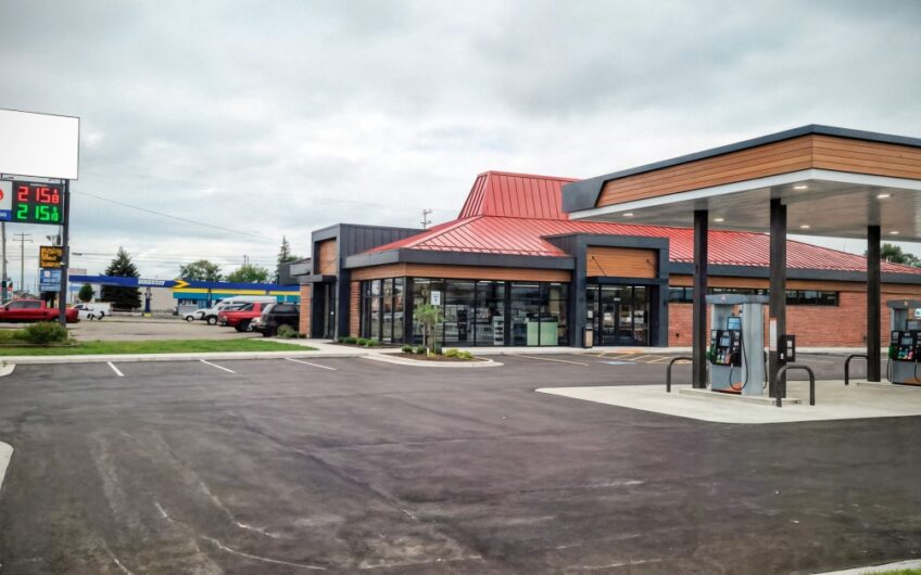 Flint – Retail/Restaurant/Gas Station Redevelopment Opportunity