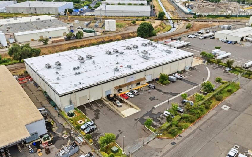 8.2% Cap Rate | Connected Cannabis Co. NNN Leased Cultivation Facility — Sacramento, CA