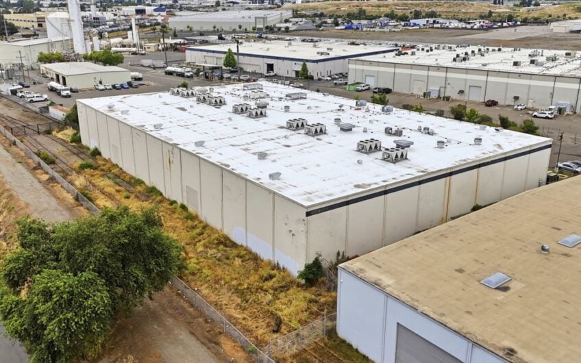 8.2% Cap Rate | Connected Cannabis Co. NNN Leased Cultivation Facility — Sacramento, CA